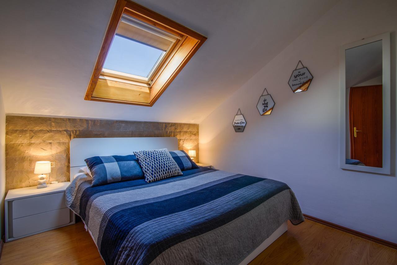 Villa Jidro Trogir Luaran gambar